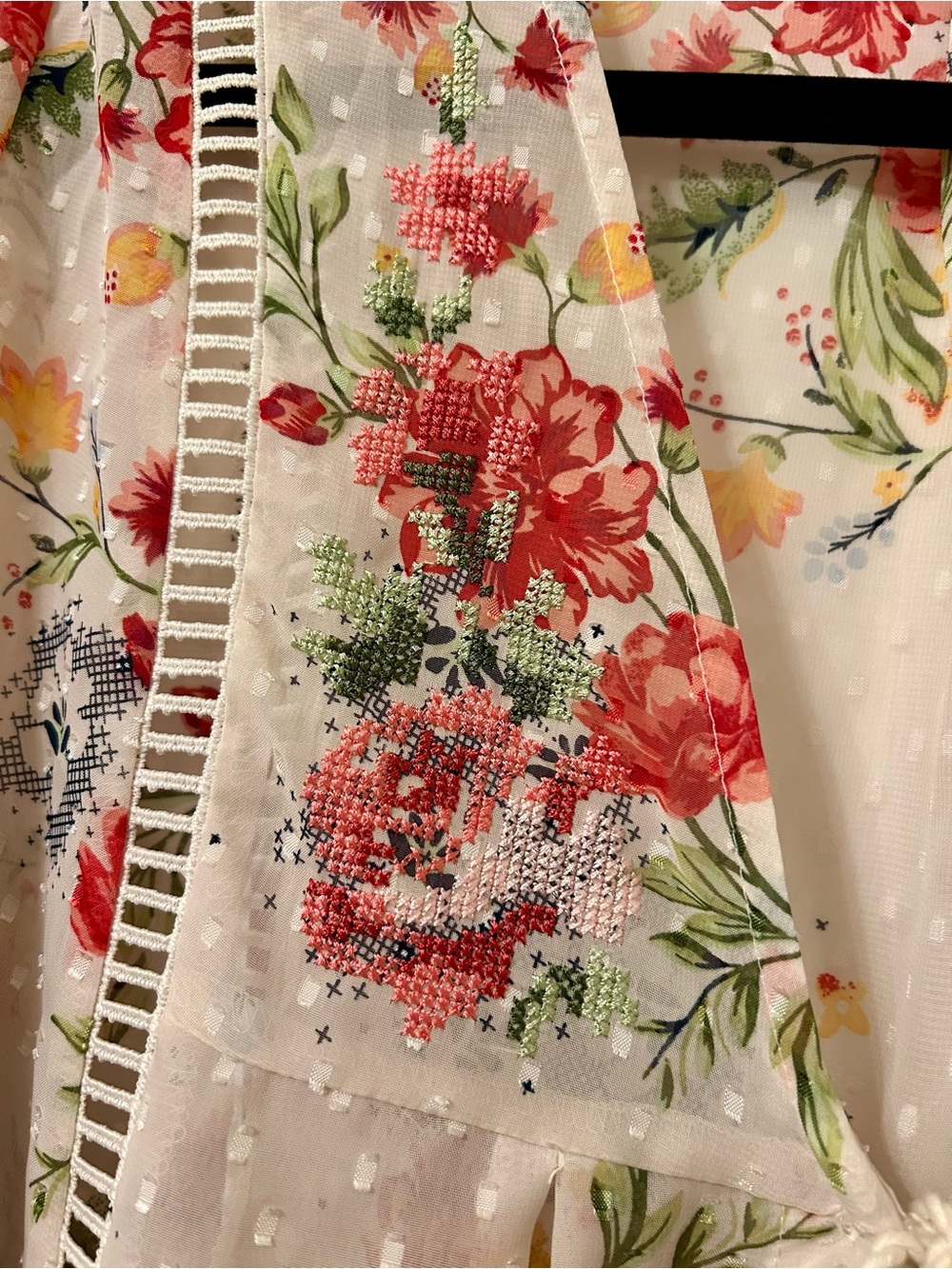 Time and Tru Floral Swiss Dot Embroidered Sheer Boho Peasant Blouse Size L - Picture 4 of 5